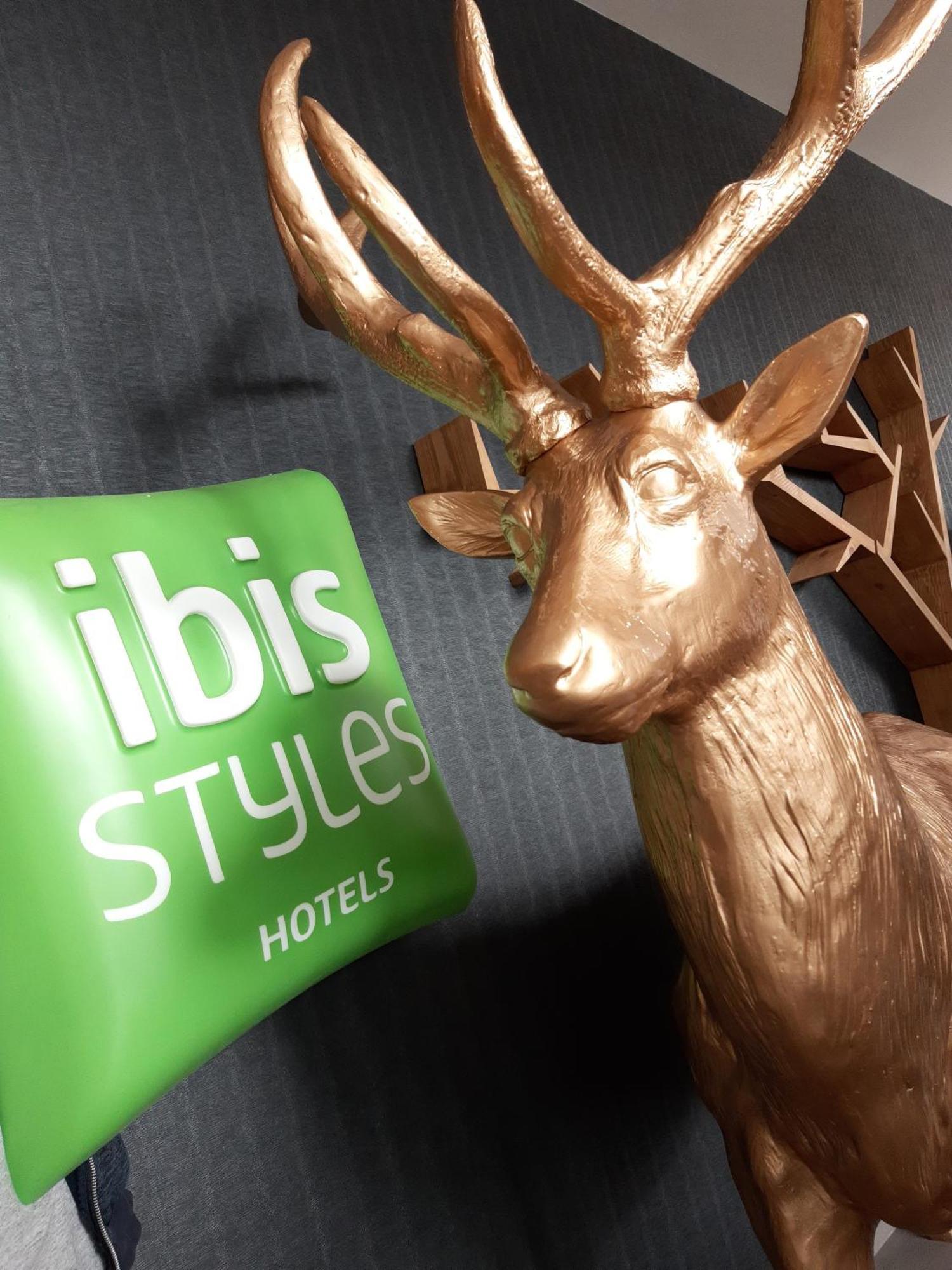 Ibis Styles Contres-cheverny 3*